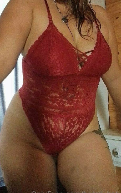 belen hot hot star img