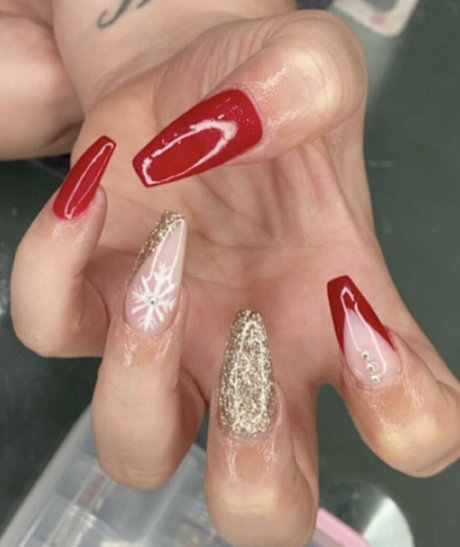 bustybroganxxx model hd photos