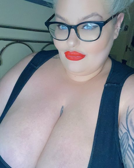 car onlyfans adult picture