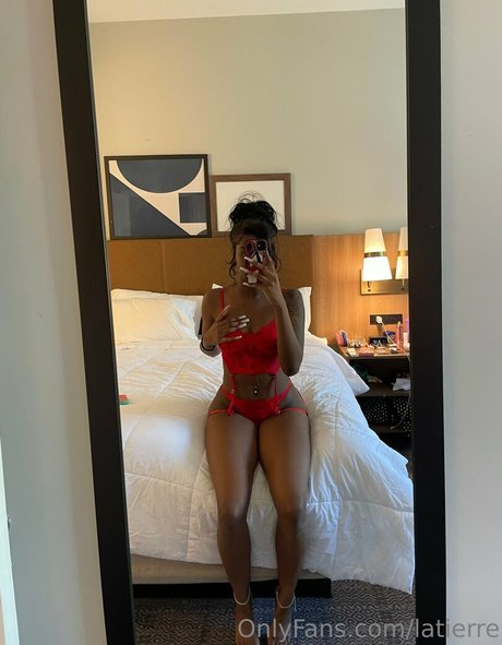 latierre nice pornstar img