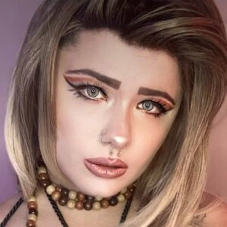 EllieDND model beautiful archive