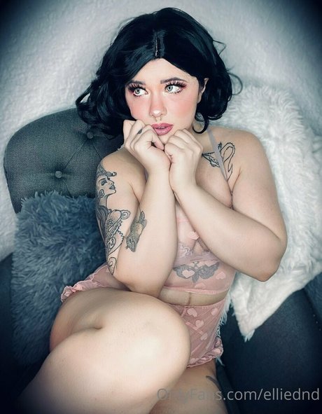 EllieDND free star pic