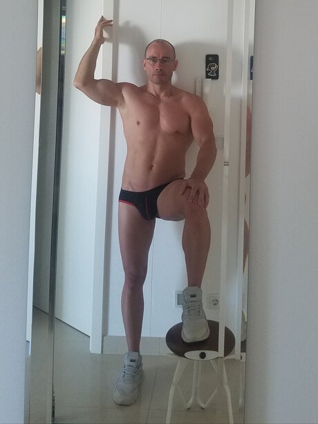 carniwh0re hd pornstar pic