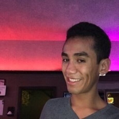 Rolando Middlebrooks pretty star photos