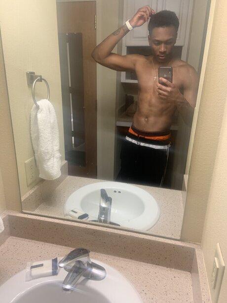 Slimmyy actress photo