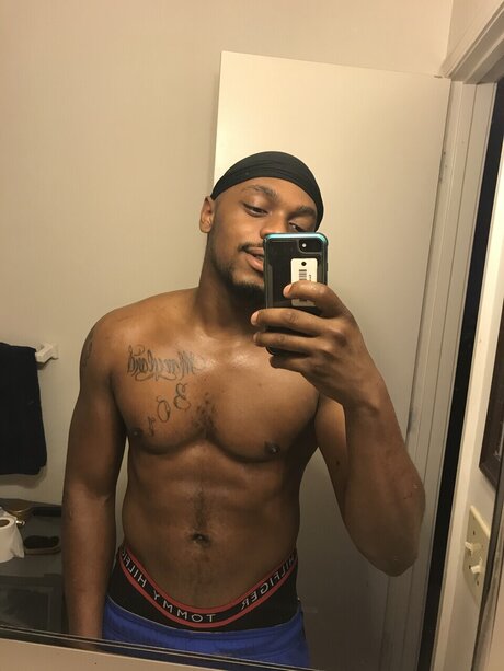 Juicyrae800 star photo