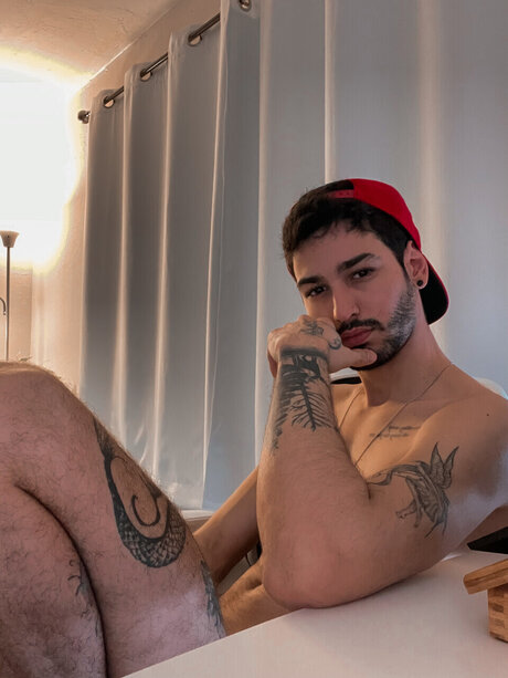 Roarboy erotic pornstar pictures