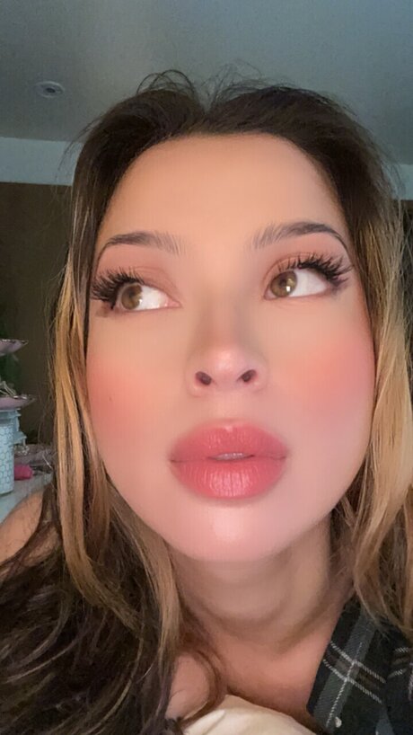 LYONS naked actress gallery