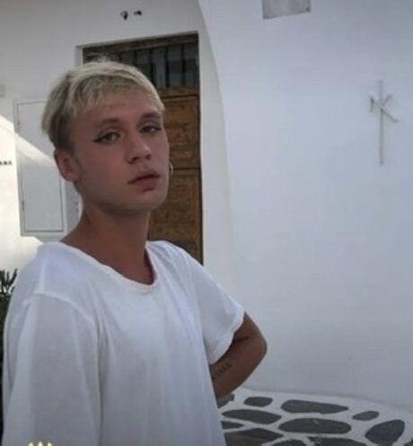 jejou gabriel louis art actress galleries