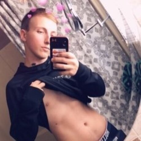 Messy Twink pornstar pic