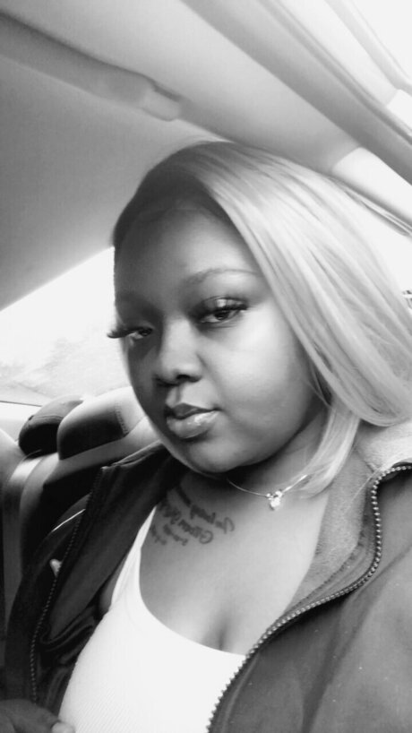 Big Booty_ sex model pics