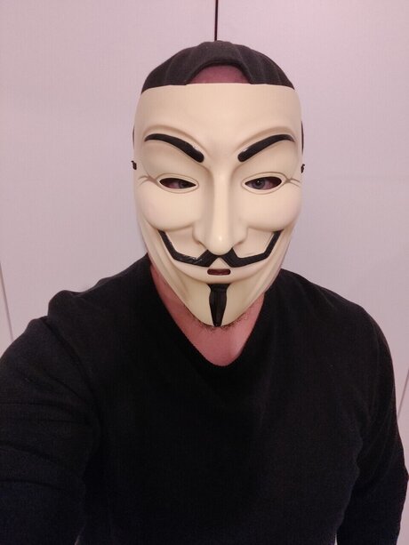 facelessfella best model picture