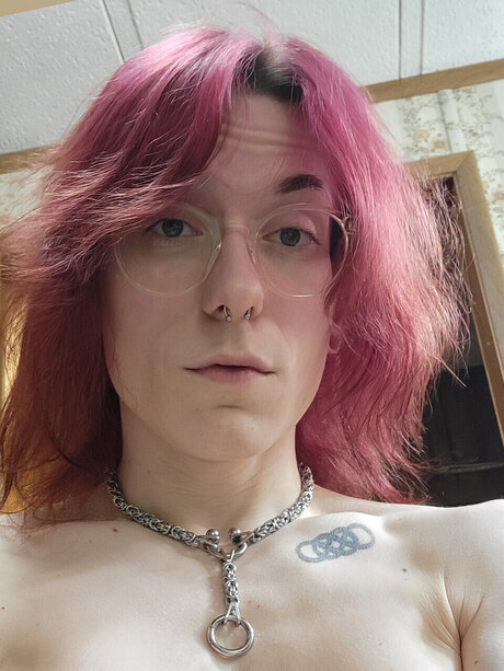 Sin Sister Riot pornstar nudes archive