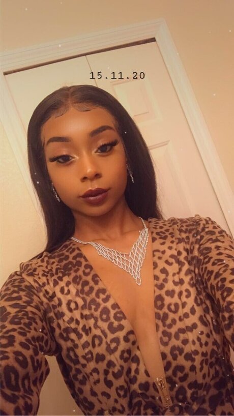 Tasty hot actress gallery