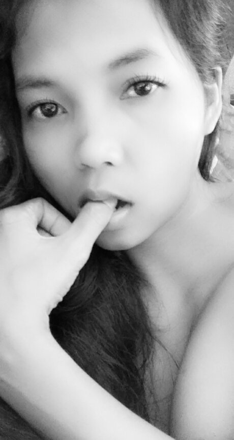 Crazdvviiee model nudes galleries