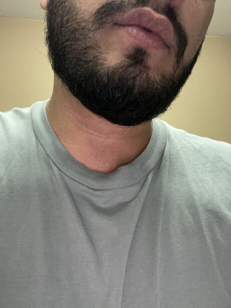 C H F M star beautiful photo