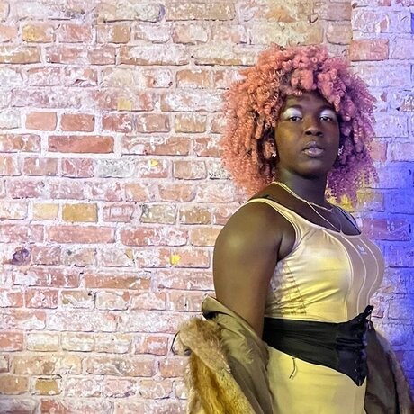 Laquefa pretty actress pics