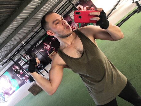 EnriqueAlvarez star perfect photos