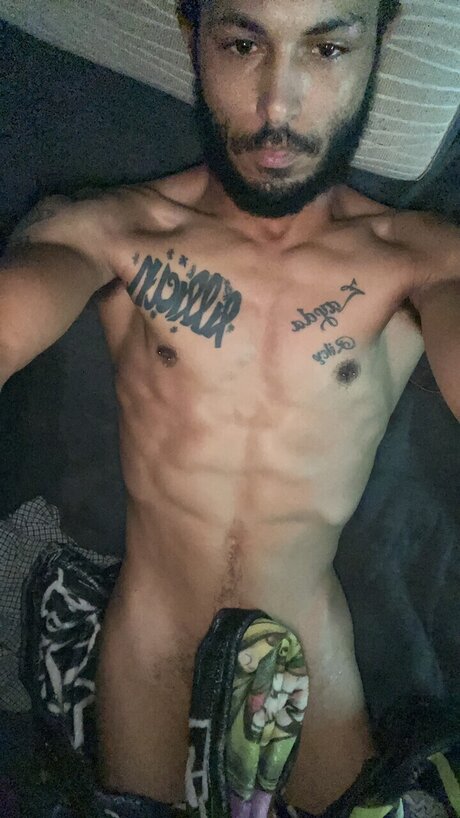 Shadowless art pornstar photo