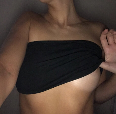 kinkykitty_ star top galleries