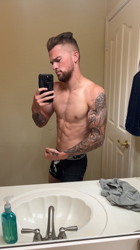 Clutch pornstar photo