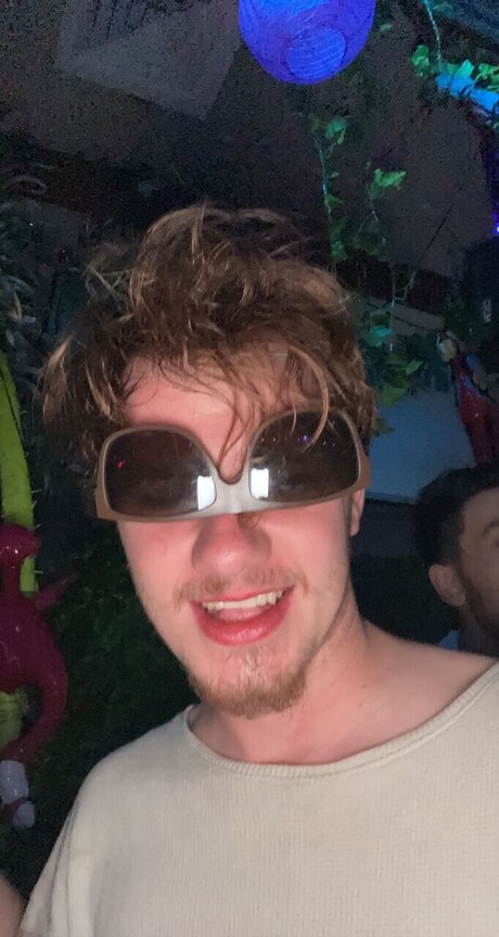 Scotsman69 model top photo