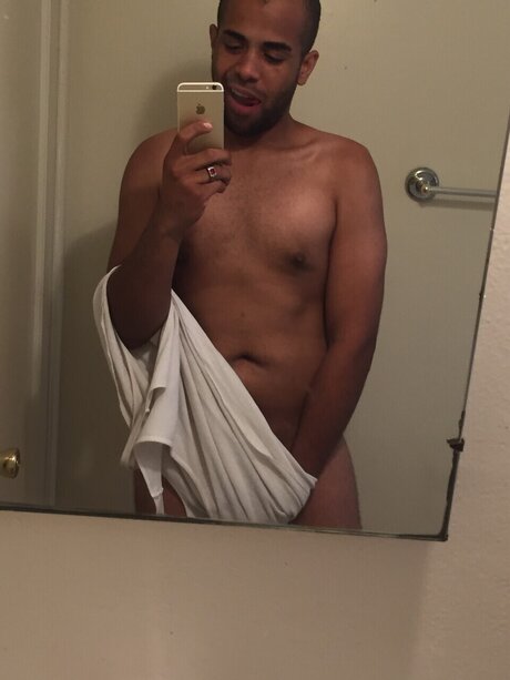 XXXBiGStoner69 18_ star pornographic photos