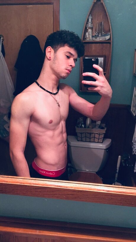 JaYDaKiDD pornstar perfect images