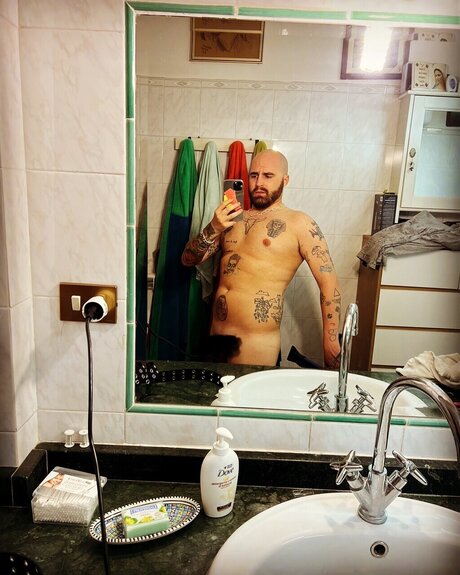 Edoardo Zambolo pornstar erotic images