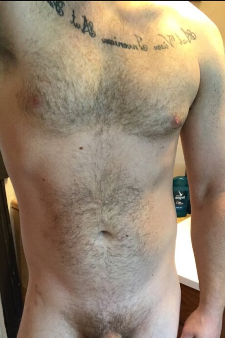 MrGiggleStick model nudes picture