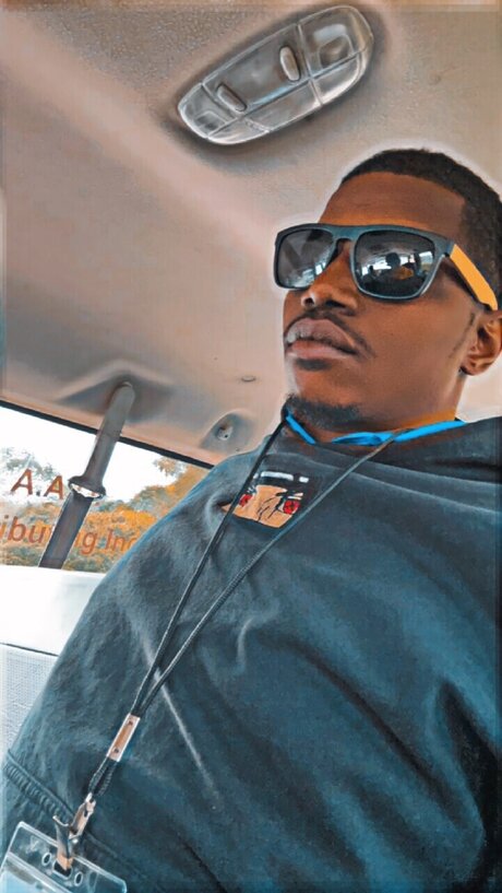 BigDogMeechie model nice picture