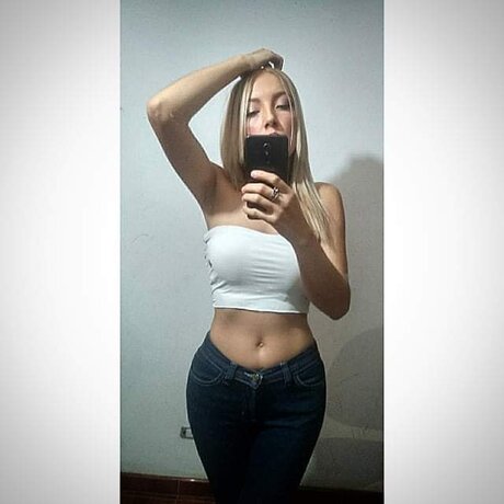 Emily Herrera star naked images