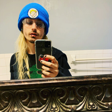 Skydaddy erotic pornstar images