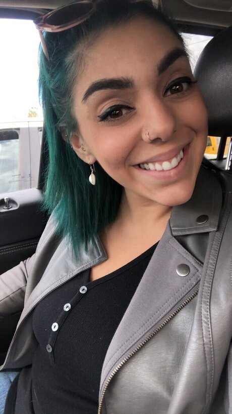 Nichi0716 erotic pornstar gallery