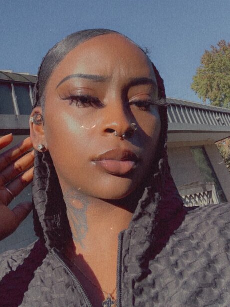 Juicy Marie perfect model pictures