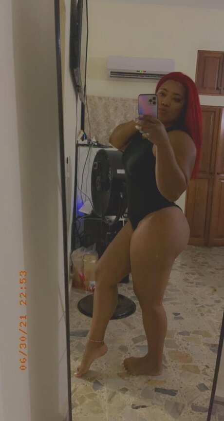 Laudi padin model xxx photos