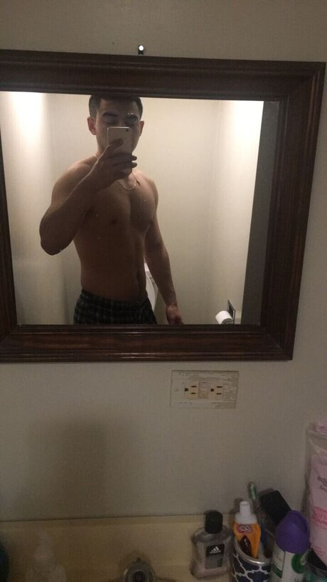 Ju1ceMan exclusive model photos