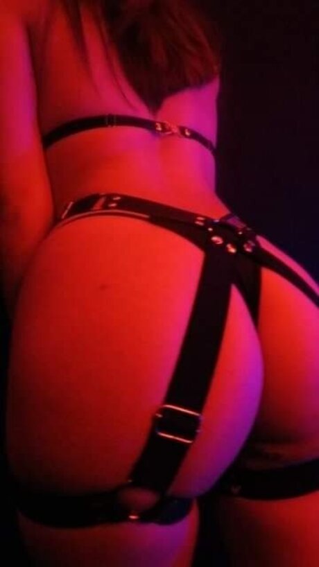 SexyBitch hot star galleries