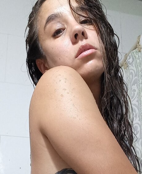 Jellybitch model nudes archive