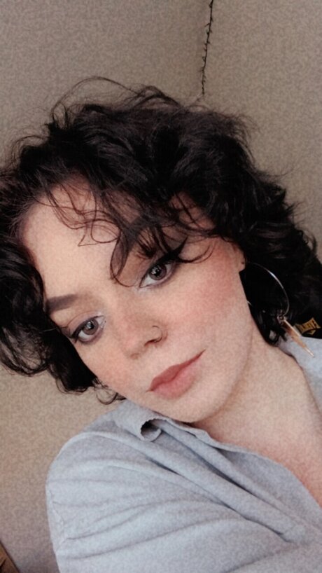 Skylar Harrison porn model picture