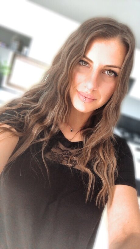 Baby Loca star pornographic pictures