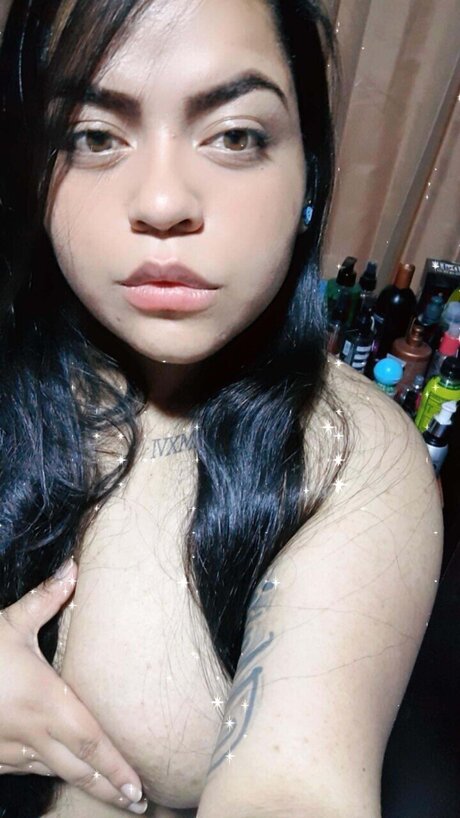 _NAMARI_ nudes actress img