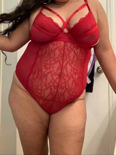 Roxanne42015 model adult image