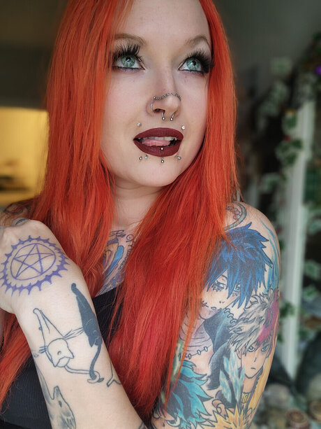 Rayne Siren hot star pic