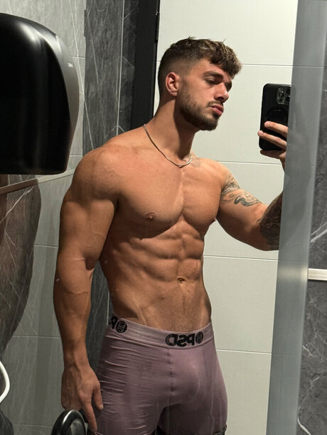 FreakyFitKing star exclusive photo