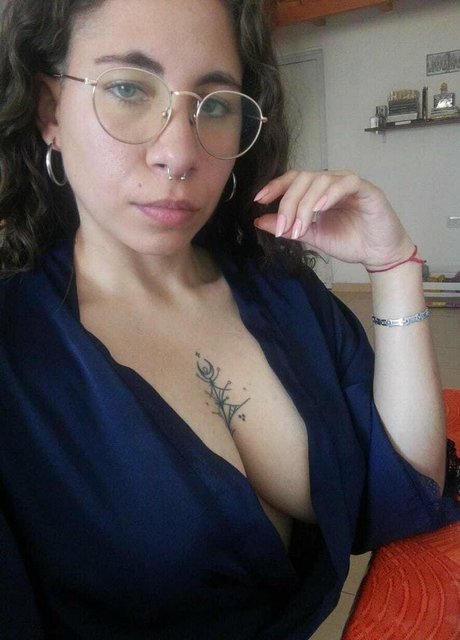 cutekristensex nude model photos