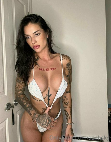 ashhsky pornstar free photos