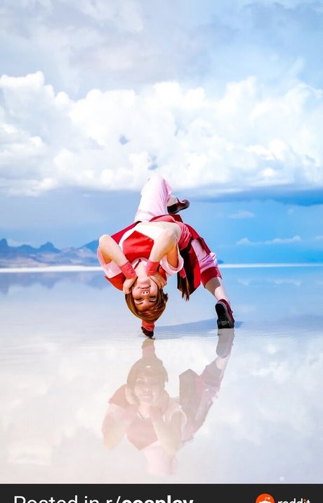 Raineemery star nude archive