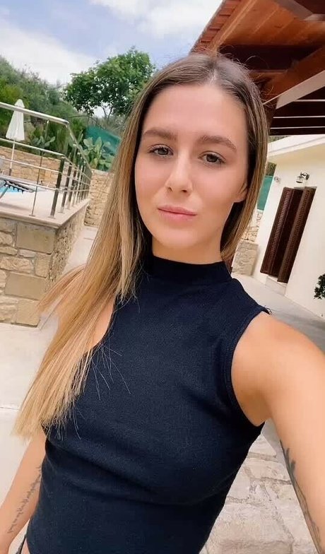 Bunnycutie nudes actress archive