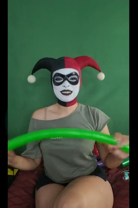 Enasni Vee top pornstar img